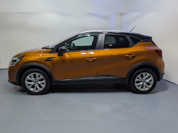 Used Renault Captur 2020 for sale - 78997117: Photo