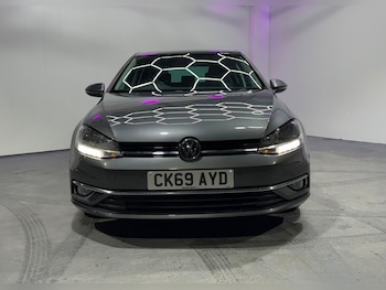 Used Volkswagen Golf 2019 for sale - 77535611: Photo