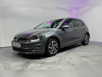 Used Volkswagen Golf 2019 for sale - 77535611: Photo