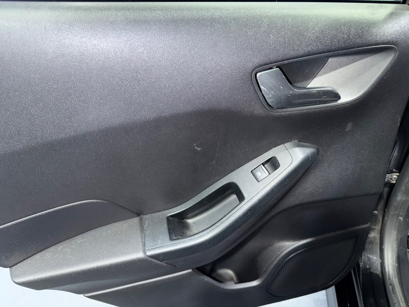 Used Ford Fiesta 2020 for sale - 76386972: Photo 25