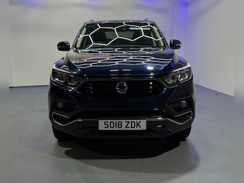 Used Ssangyong Rexton 2018 for sale - 76009836: Photo