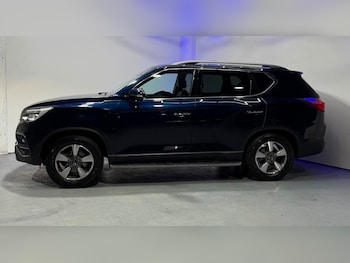 Used Ssangyong Rexton 2018 for sale - 76009836: Photo