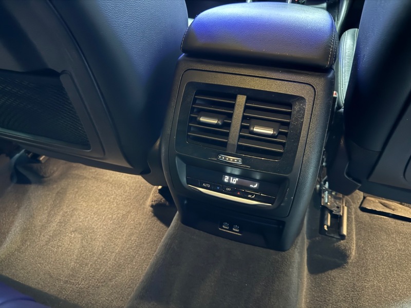 Used BMW X4 2019 for sale - 76751520: Photo 30