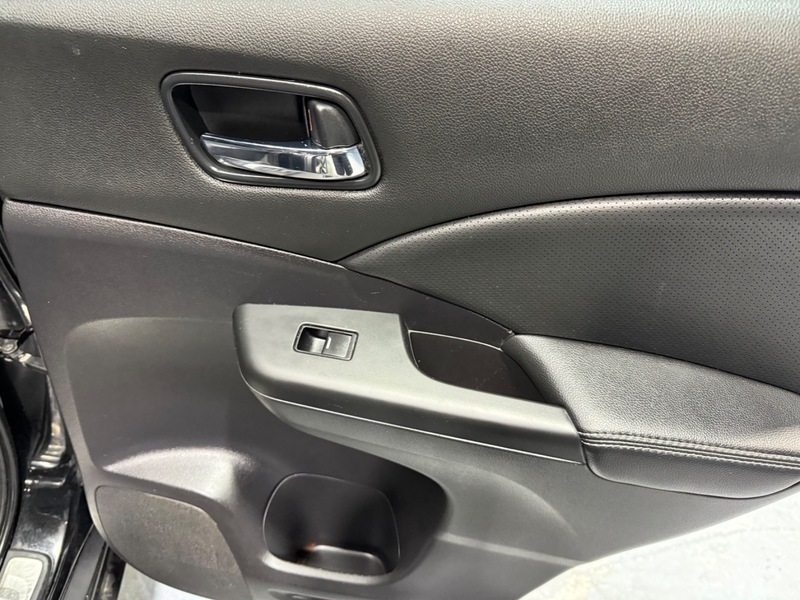 Used Honda CR-V 2015 for sale - 77342396: Photo 21