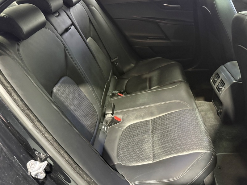 Used Jaguar XE 2017 for sale - 77213186: Photo 21