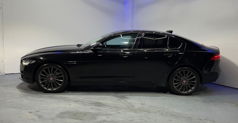 Used Jaguar XE 2017 for sale - 77213186: Photo 5