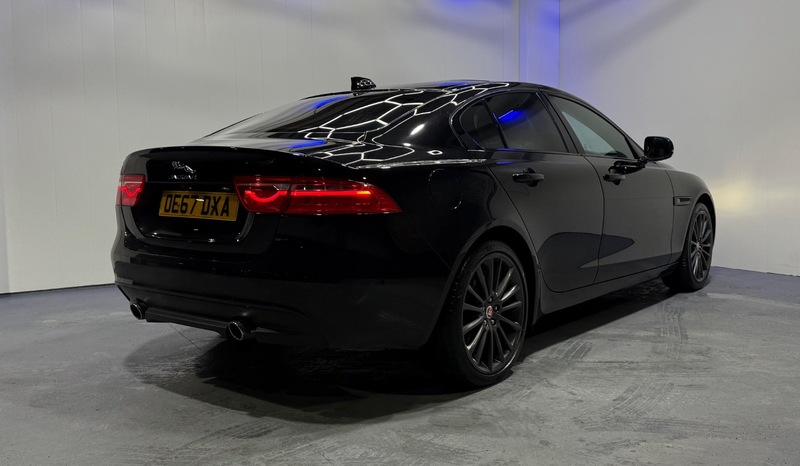 Used Jaguar XE 2017 for sale - 77213186: Photo 6