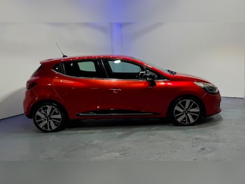 Used Renault Clio 2013 for sale - 76605335: Photo