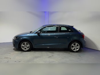 Used Audi A1 2015 for sale - 77766089: Photo