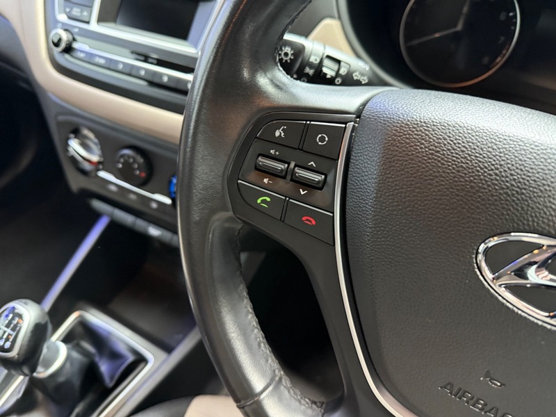 Used Hyundai i20 2015 for sale - 76836734: Photo 10