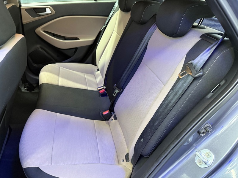 Used Hyundai i20 2015 for sale - 76836734: Photo 25