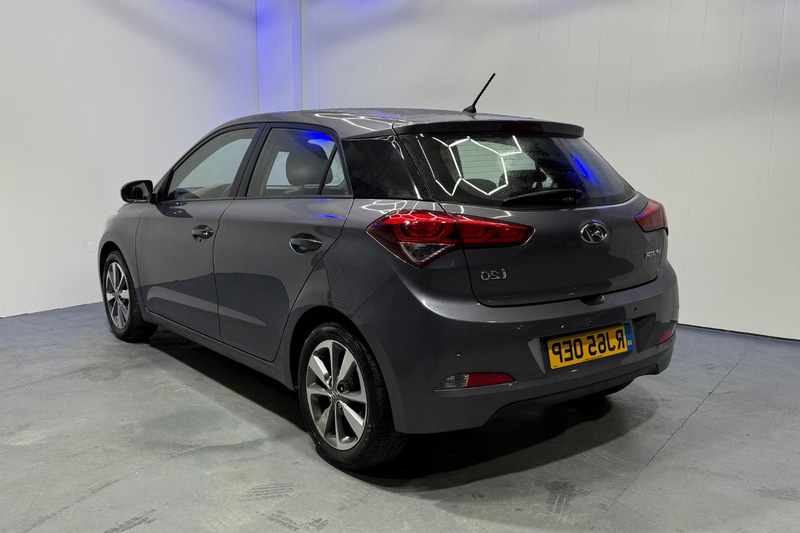 Used Hyundai i20 2015 for sale - 76836734: Photo 8