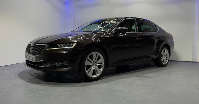 Used Skoda Superb 2020 for sale - 76185850: Photo 2
