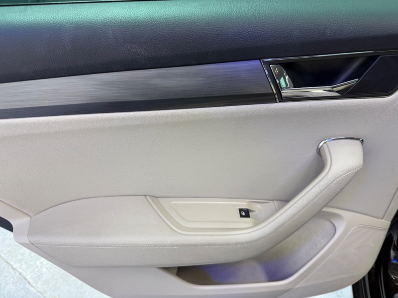 Used Skoda Superb 2020 for sale - 76185850: Photo 23