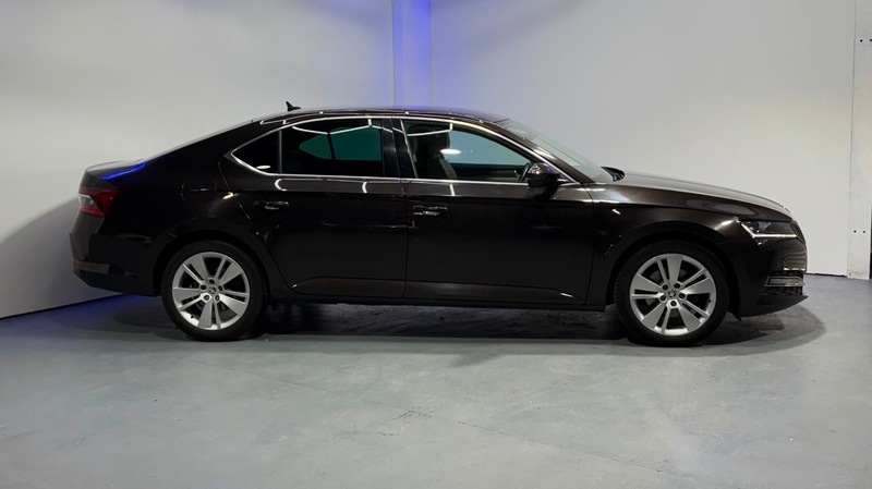 Used Skoda Superb 2020 for sale - 76185850: Photo 4