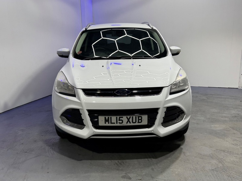 Used Ford Kuga 2015 for sale - 77880737: Photo 2