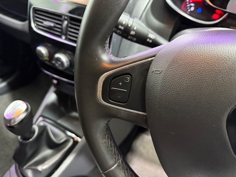 Used Renault Clio 2019 for sale - 77609617: Photo 10