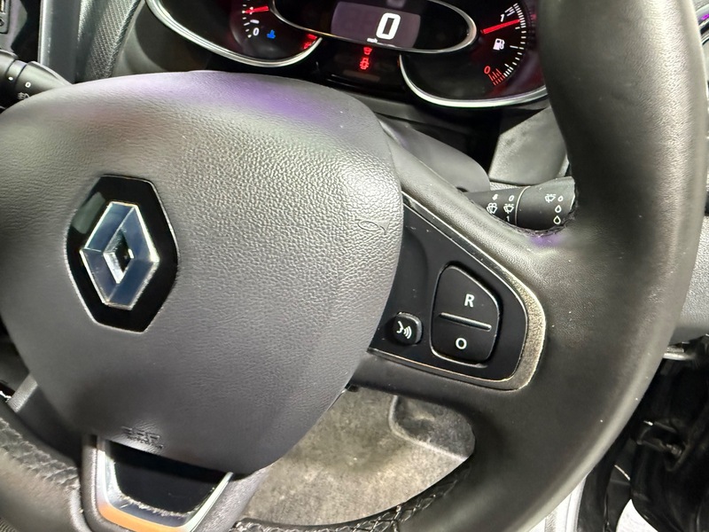 Used Renault Clio 2019 for sale - 77609617: Photo 11