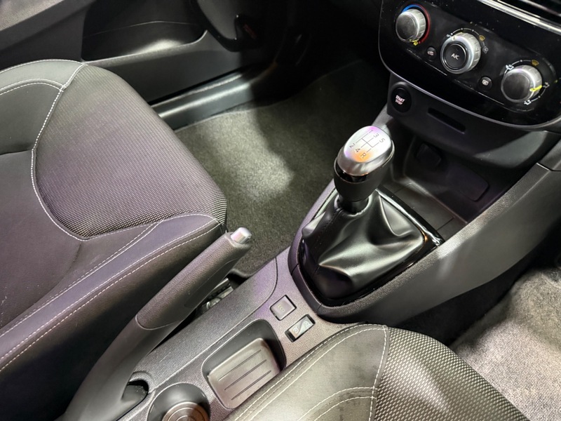 Used Renault Clio 2019 for sale - 77609617: Photo 13