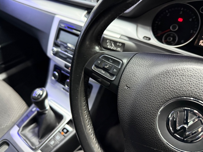 Used Volkswagen Passat 2014 for sale - 76119436: Photo 13