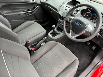 Used Ford Fiesta 2013 for sale - 78201352: Photo