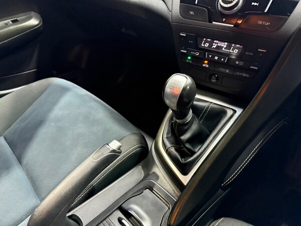 Used Honda Civic 2014 for sale - 76211027: Photo 12