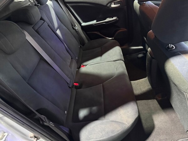 Used Honda Civic 2014 for sale - 76211027: Photo 18