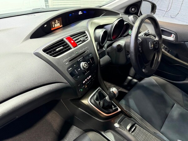 Used Honda Civic 2014 for sale - 76211027: Photo 28