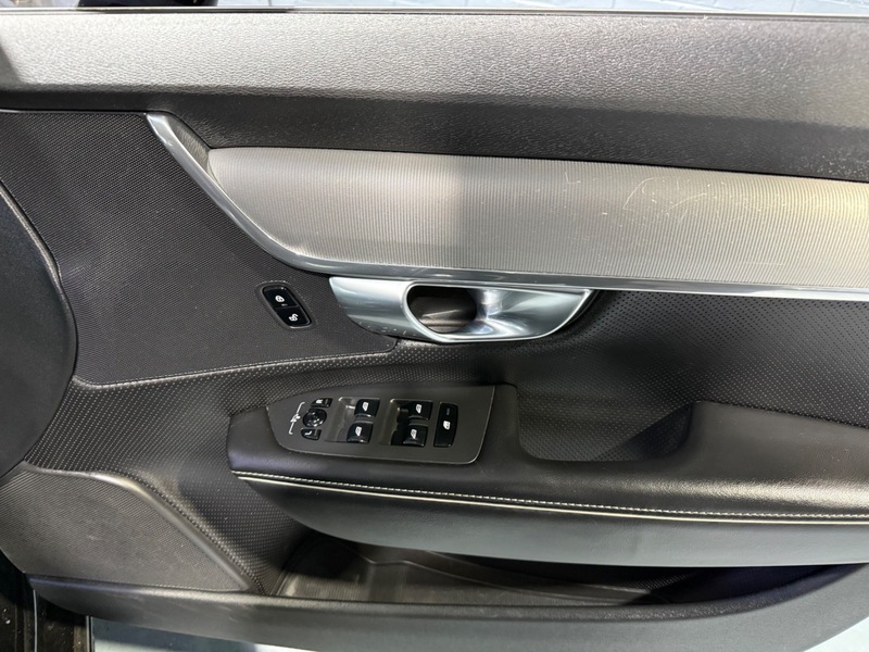 Used Volvo V90 2018 for sale - 76740895: Photo 9