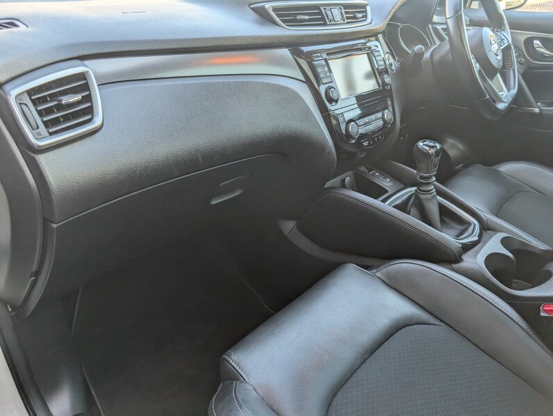 Used Nissan Qashqai 2018 for sale - 77609615: Photo 18