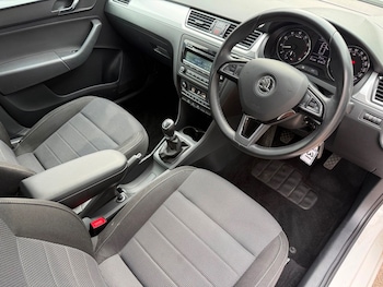 Used Skoda Rapid 2014 for sale - 79314279: Photo