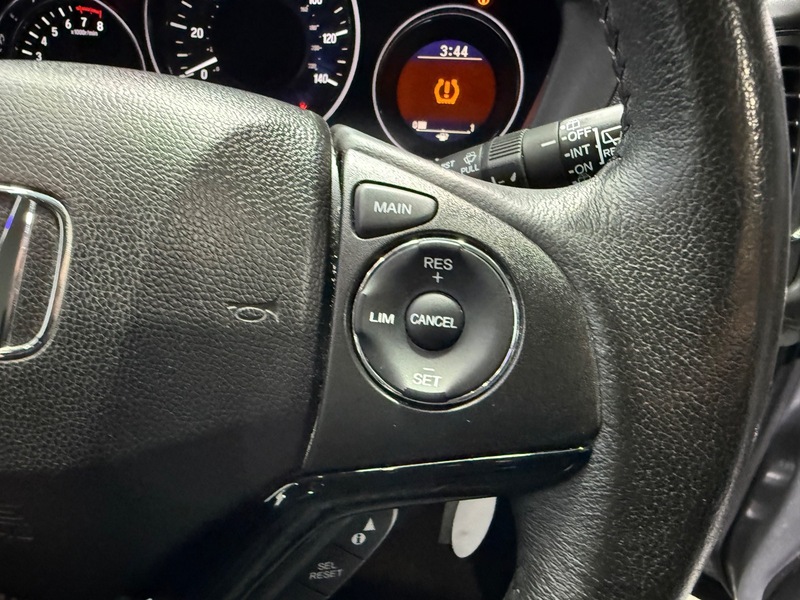 Used Honda HR-V 2017 for sale - 76583026: Photo 14