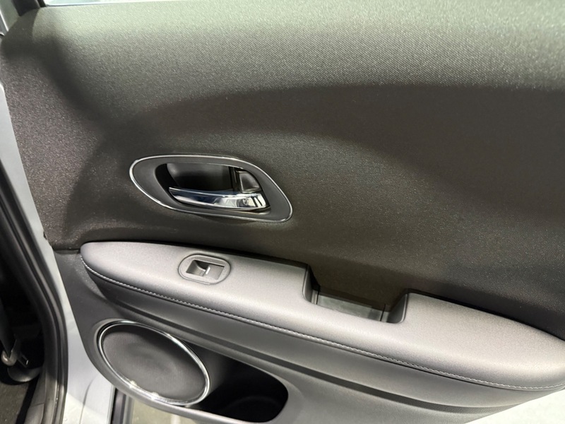 Used Honda HR-V 2017 for sale - 76583026: Photo 19