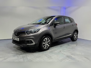 Used Renault Captur 2018 for sale - 76740889: Photo