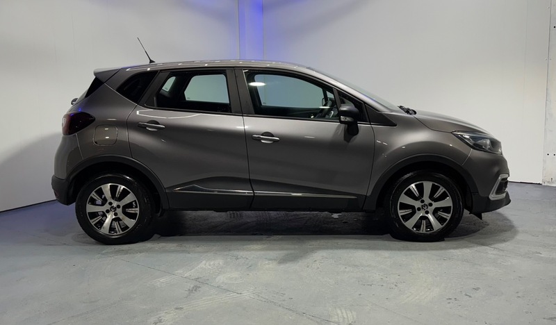 Used Renault Captur 2018 for sale - 76740889: Photo 4