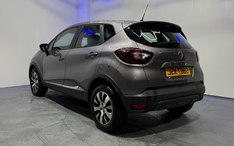 Used Renault Captur 2018 for sale - 76740889: Photo 8