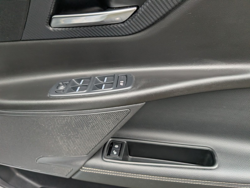 Used Jaguar XE 2016 for sale - 76510464: Photo 17