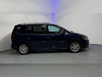 Used Volkswagen Touran 2014 for sale - 79585955: Photo