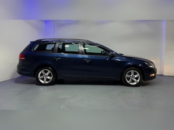 Used Volkswagen Passat 2014 for sale - 77423102: Photo