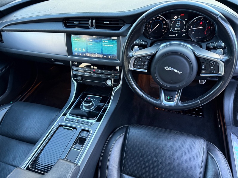 Used Jaguar XF 2019 for sale - 76836733: Photo 12