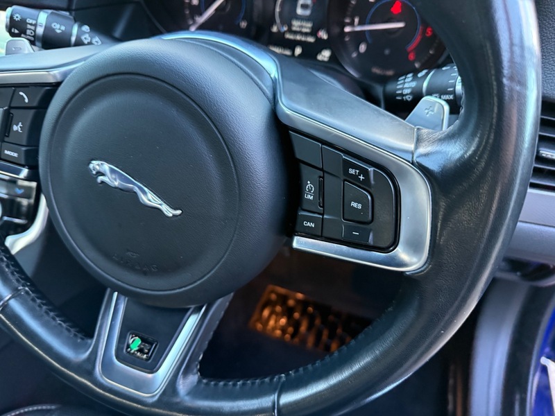 Used Jaguar XF 2019 for sale - 76836733: Photo 14