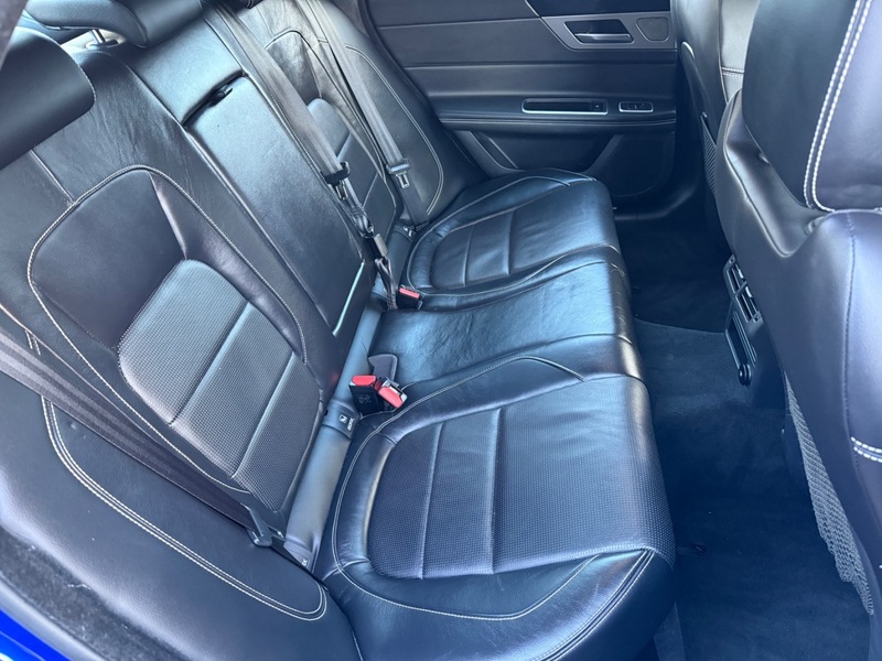 Used Jaguar XF 2019 for sale - 76836733: Photo 18