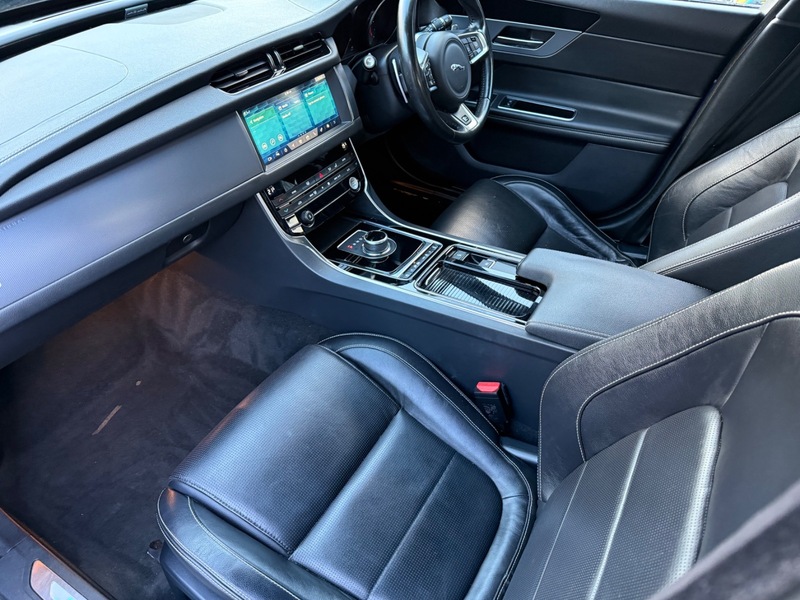 Used Jaguar XF 2019 for sale - 76836733: Photo 25