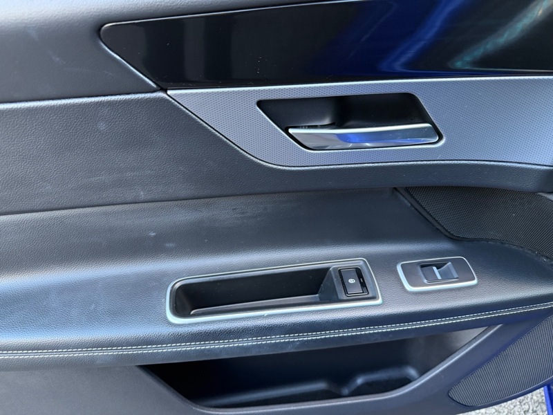 Used Jaguar XF 2019 for sale - 76836733: Photo 28