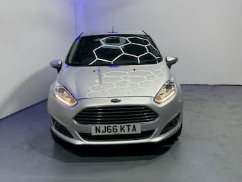 Used Ford Fiesta 2016 for sale - 79654710: Photo