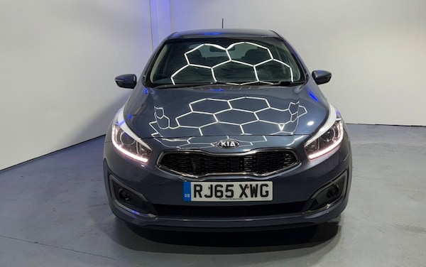 Used Kia Ceed 2015 for sale - 76211029: Photo 2