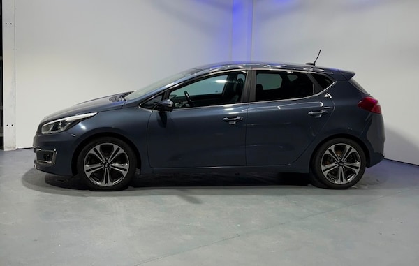 Used Kia Ceed 2015 for sale - 76211029: Photo 5