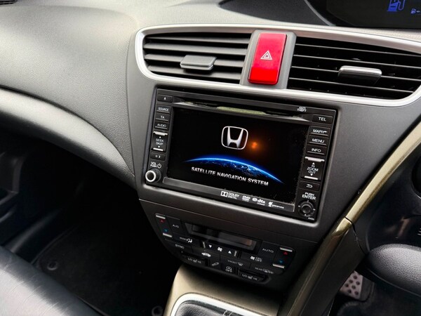 Used Honda Civic 2014 for sale - 76197339: Photo 15