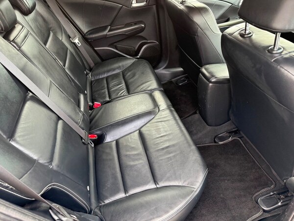 Used Honda Civic 2014 for sale - 76197339: Photo 18