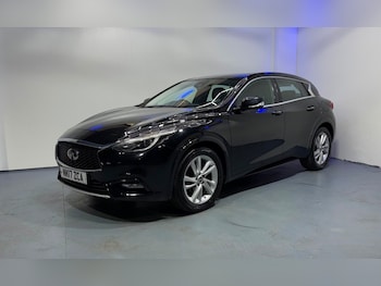 Used Infiniti Q30 2017 for sale - 79234093: Photo